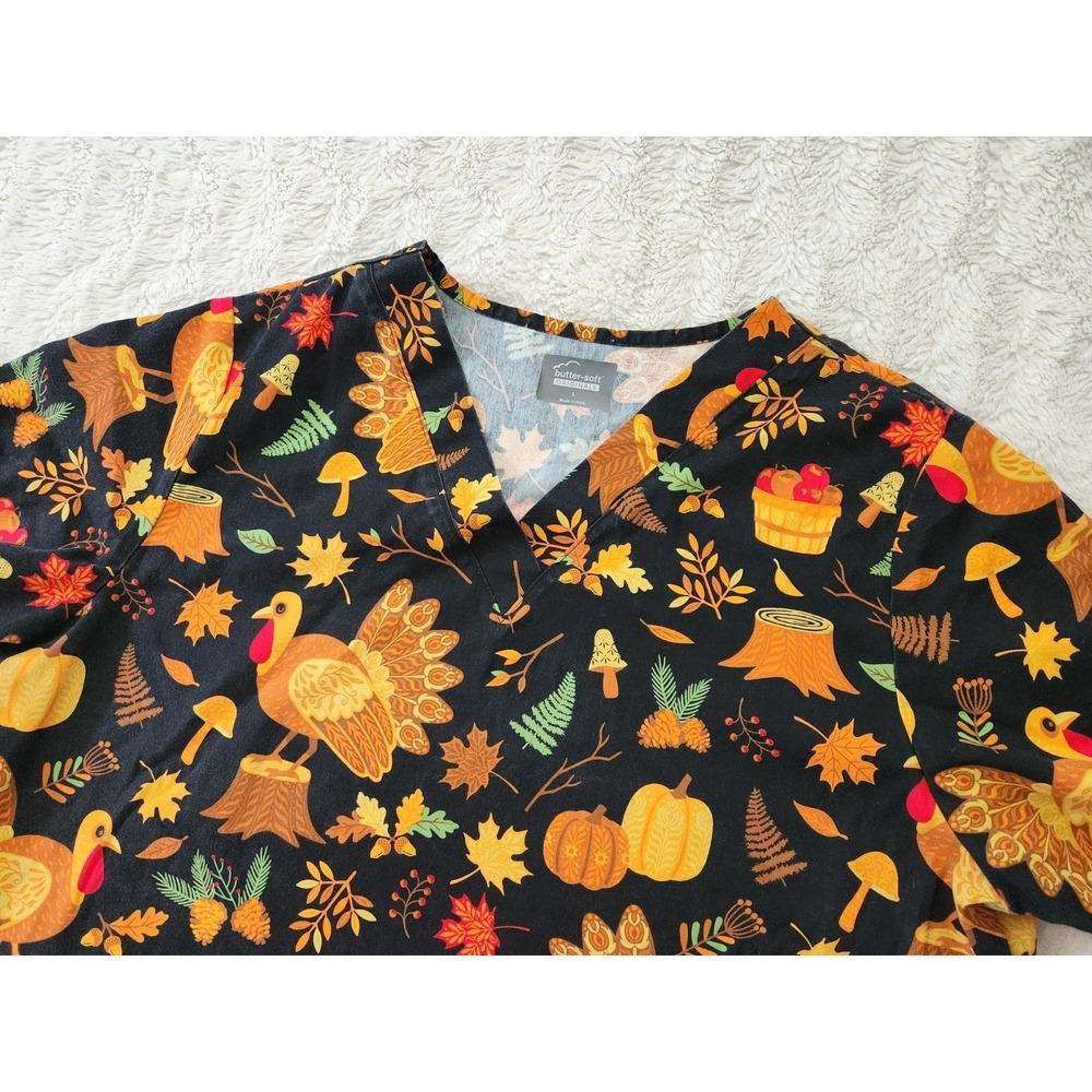 Butter-Soft Originals Scrub Top Large L Thanksgiving Turkey Pumpkin Fall Harvest
